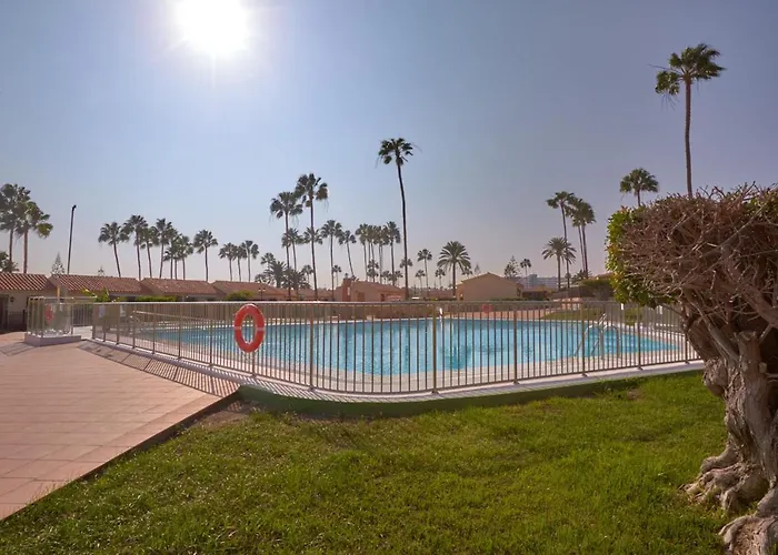 Santa Fe Con Gran Terraza * Maspalomas (Gran Canaria)